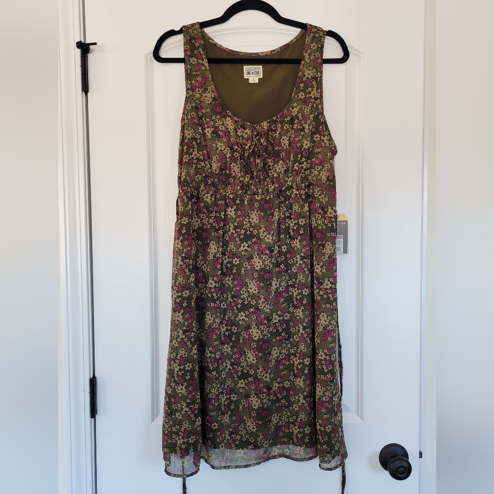 Women's Converse One Star Floral Dress Size XL NWT